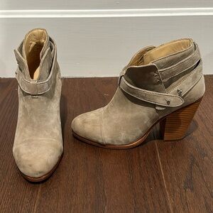 Rag & Bone Women’s Grey Suede Harrow Boots Size 37.5/7.5
